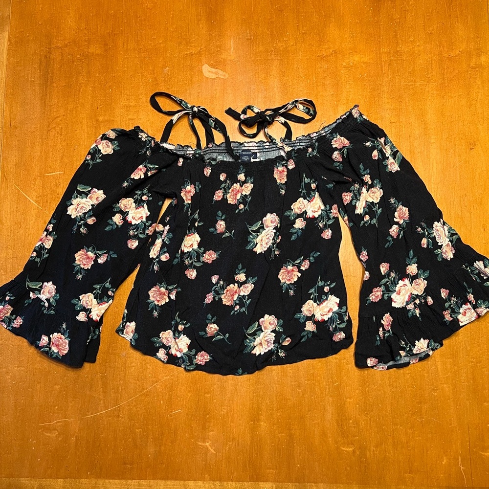 American Eagle Floral Cold Shoulder Tie Top with Flare Sleeves